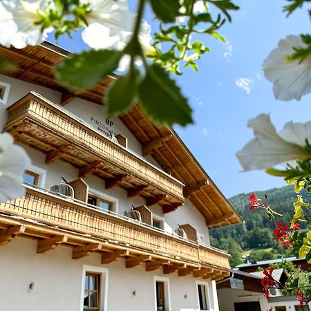 Boutique Hotel Pinzgauerhof Kaprun Exteriér fotografie
